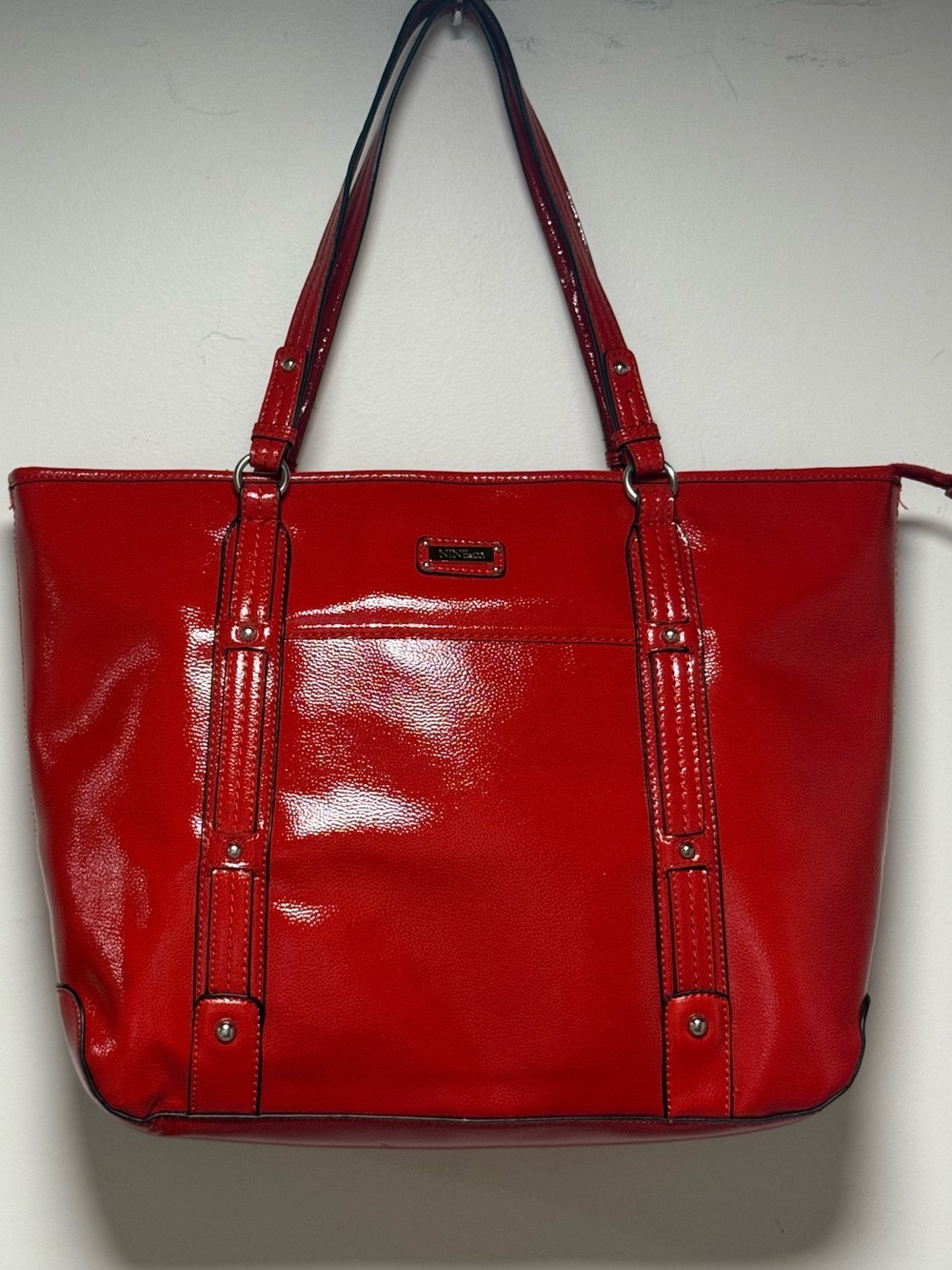 HANDBAG ONLY Nine & Co Bright Cherry Red Patent Leather Laptop Handbag Satchel